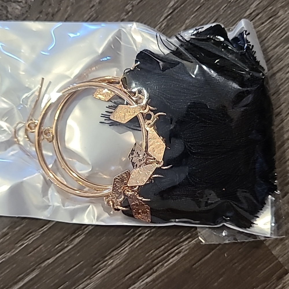 NWT Boho Chic Thread Earrings